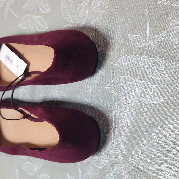 Joe Fresh Purple Flats - Picture 6 of 9
